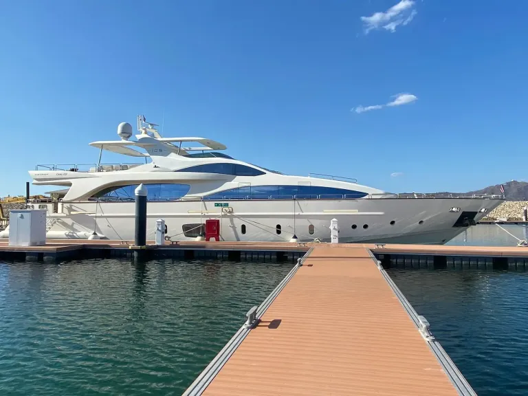 Luxury Yacht Guanacaste